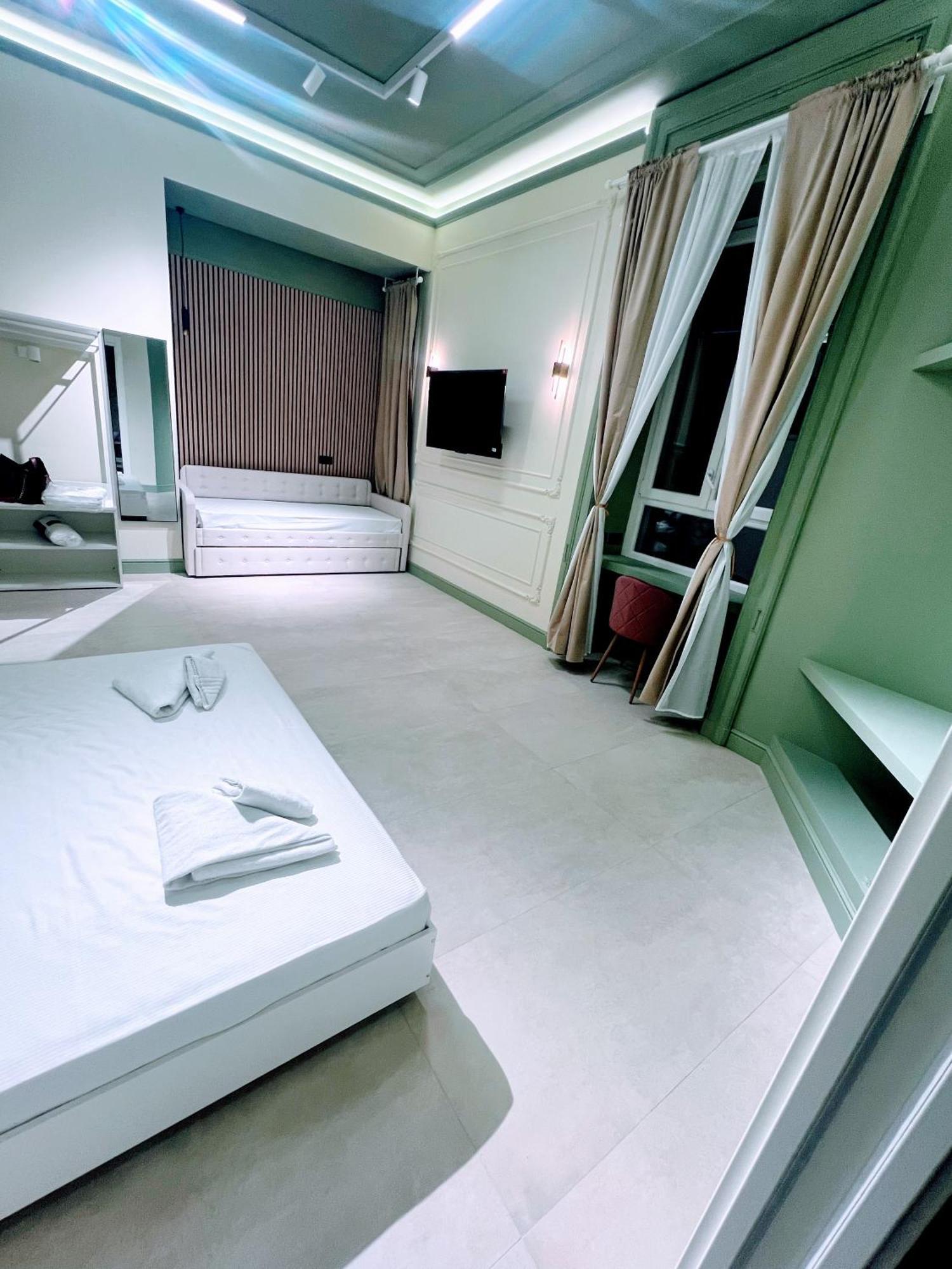 Mia House Prestige Bed & Breakfast *